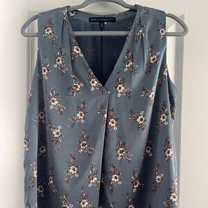 White House Black Market Floral Print Single Pleat Shell